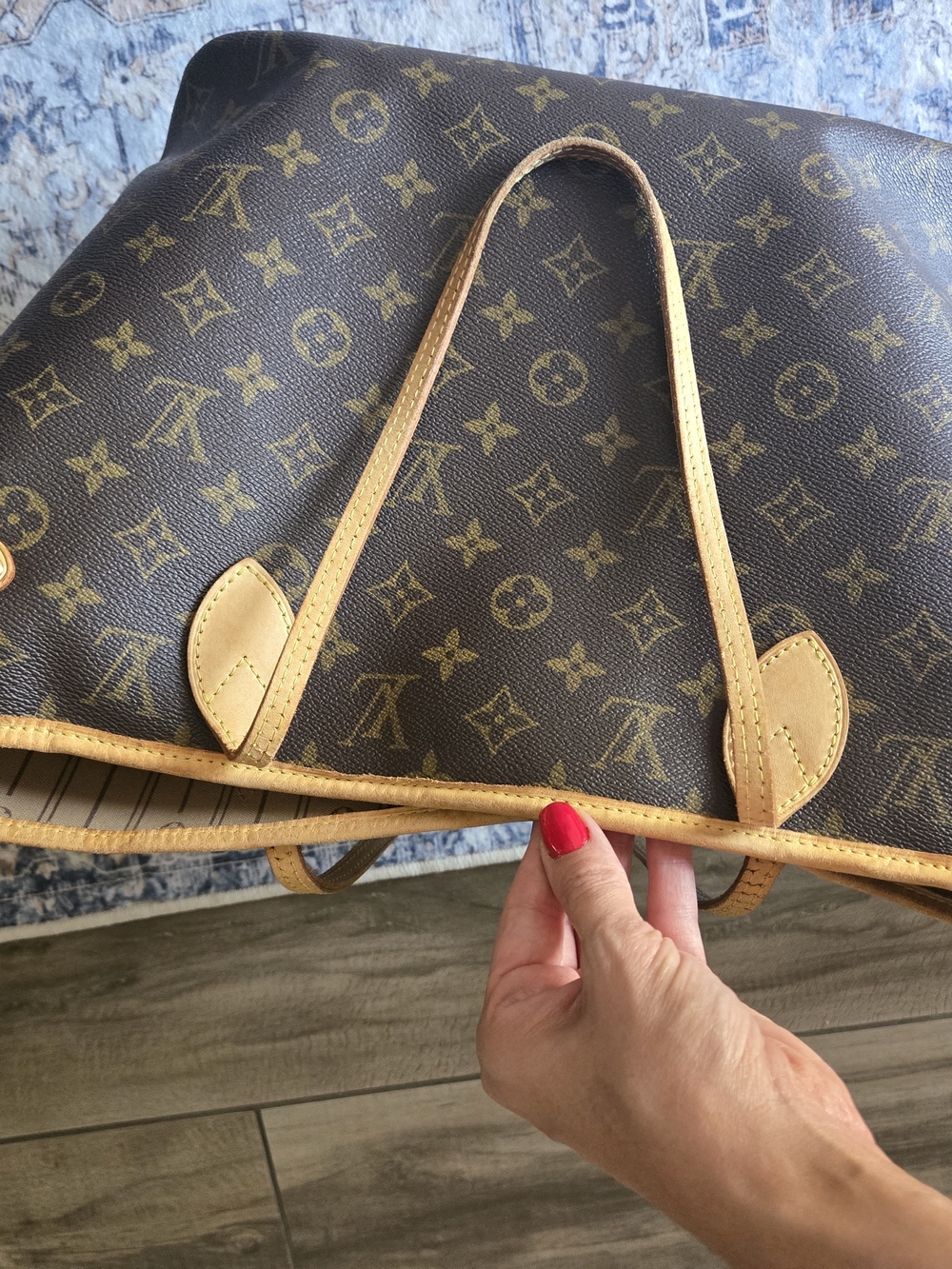Louis Vuitton Brown Monogram Neverfull Tote - Picture 8 of 17